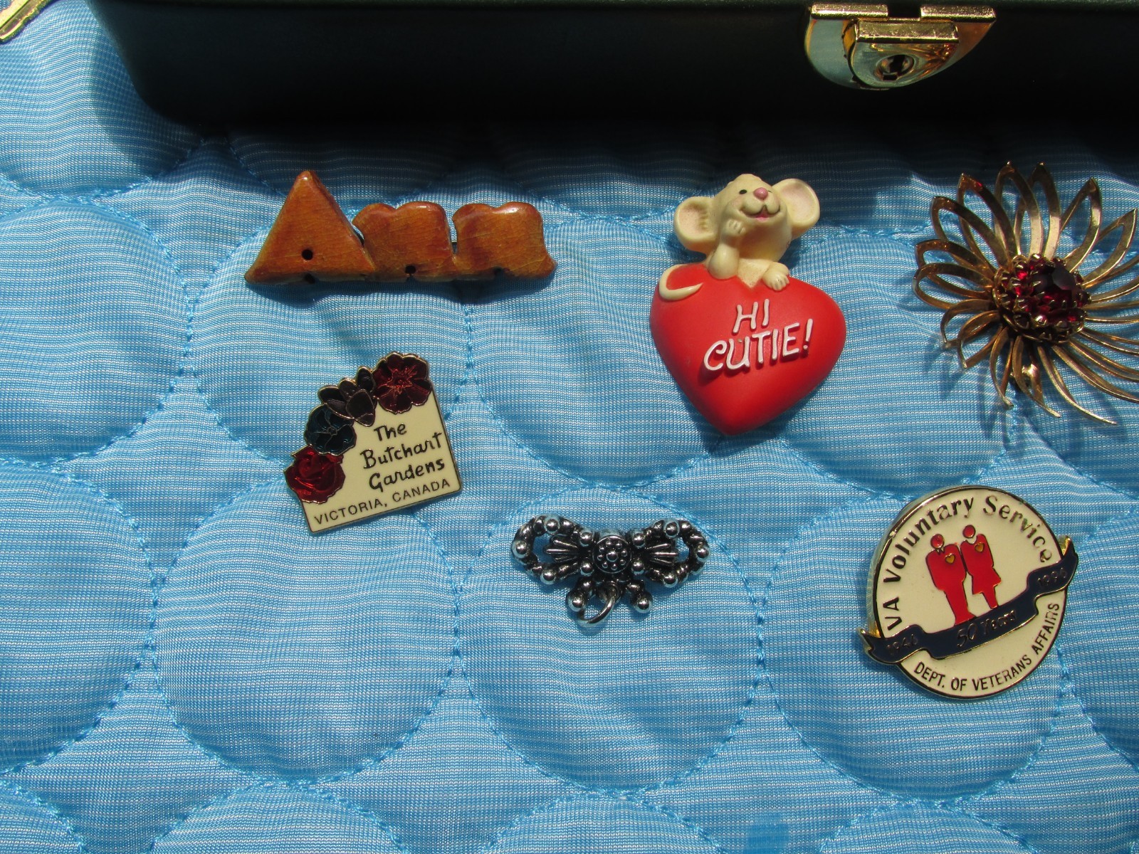 Lot of 35 Mixed Lot Brooches/Pins – some Scratched/Damaged/missing Stones As Is