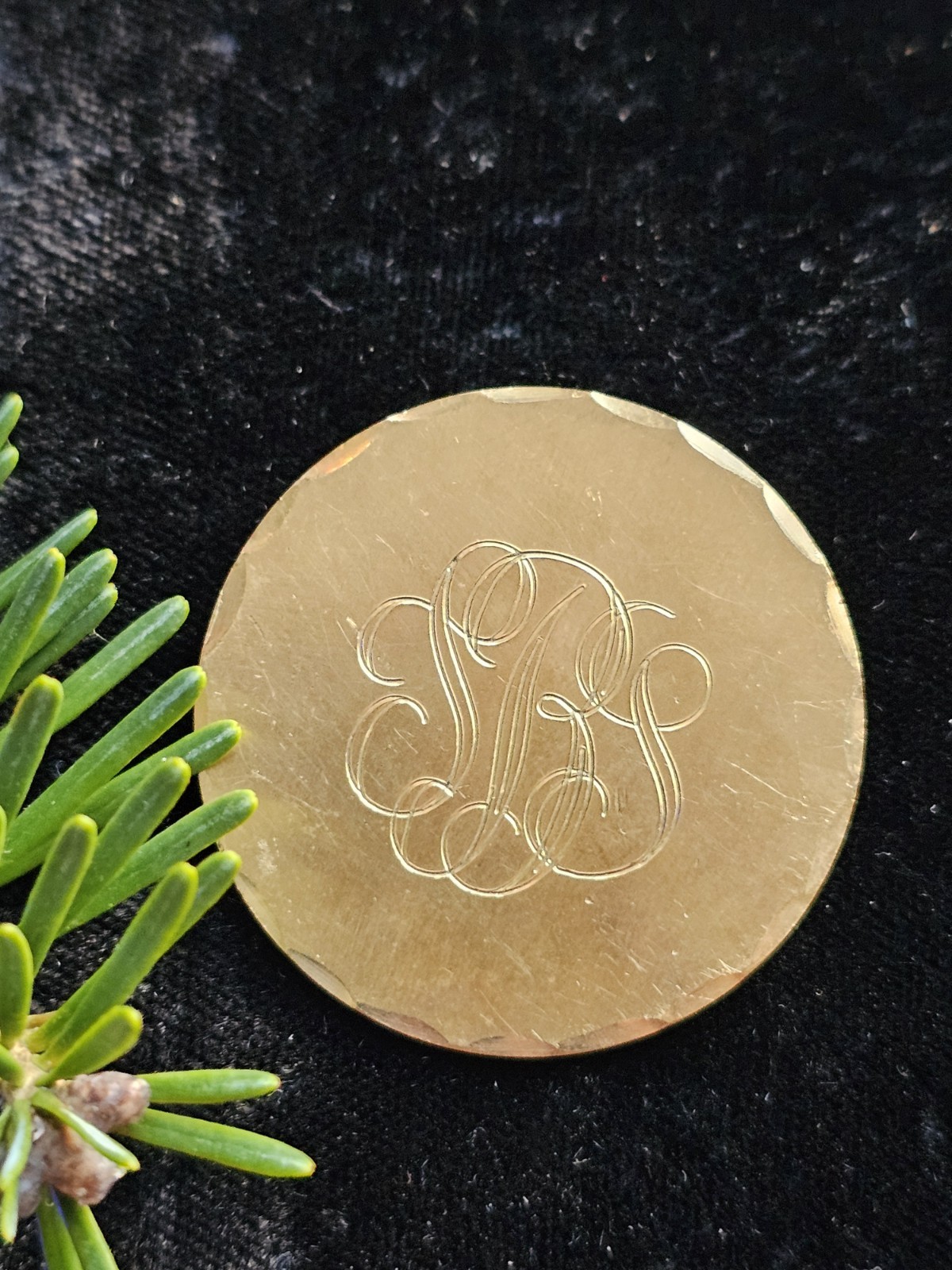 Vtg Monogram SSB Brooch Signed A.Z 1/20th 12K Gold Filled Round Circle 1.25″