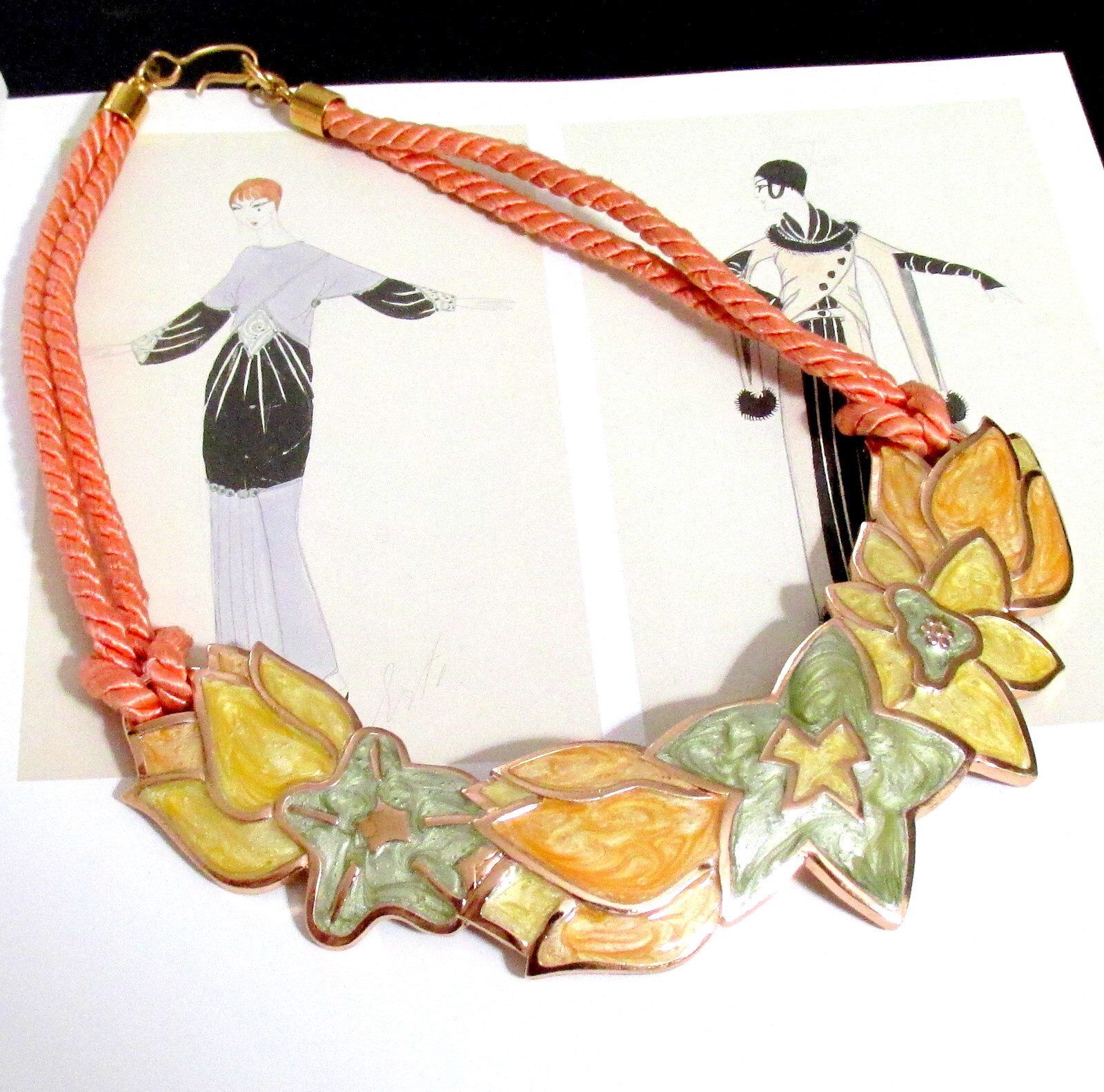 VTG Runway MONET 17″ Book Pc ENAMEL Pearlescent Pastel FLORAL NECKLACE Garland
