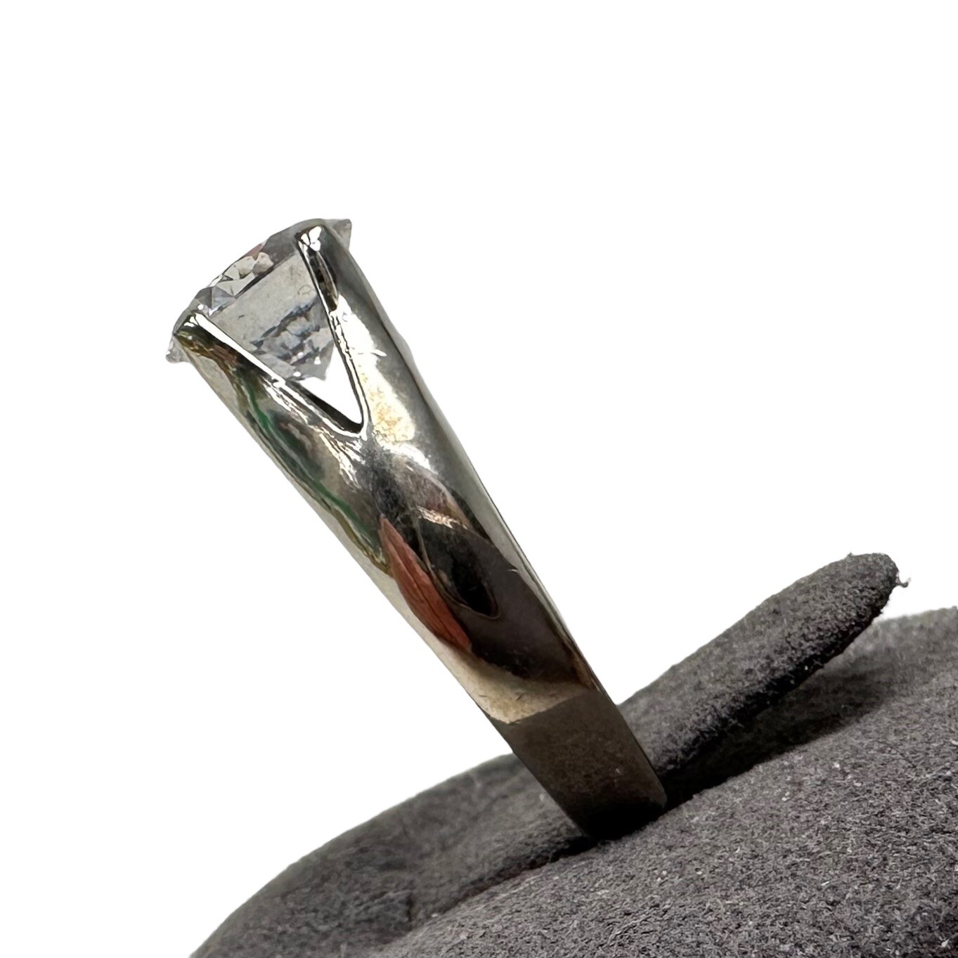 Vtg Silver Tone Round Solitaire Floating Rhinestone Costume Ring Size 7.5