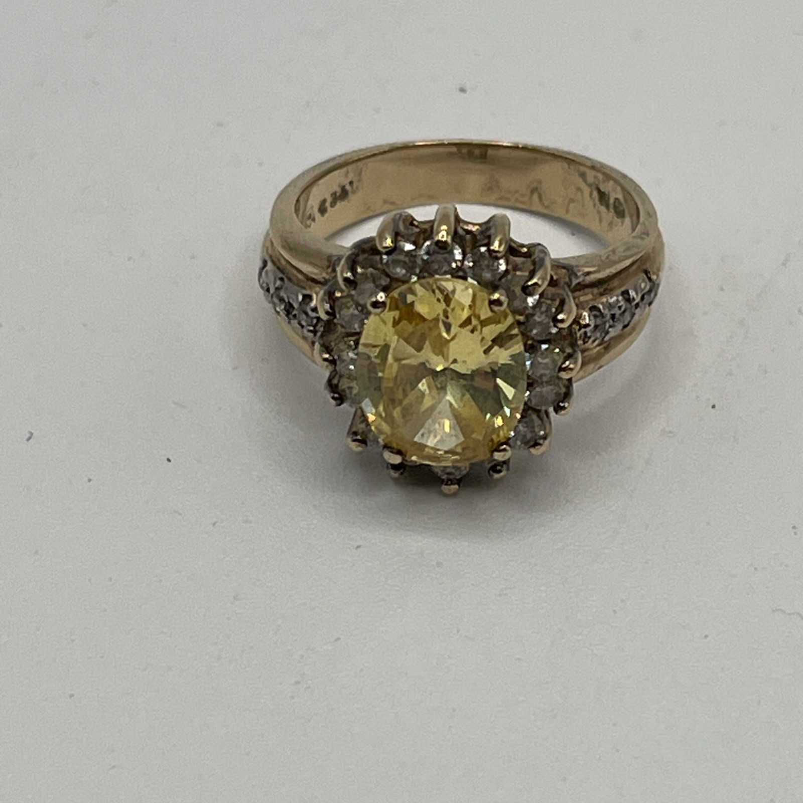 Vintage 925 Sterling Silver Vermeil Ring Size 7 Canary Yellow Oval Halo 5.5g