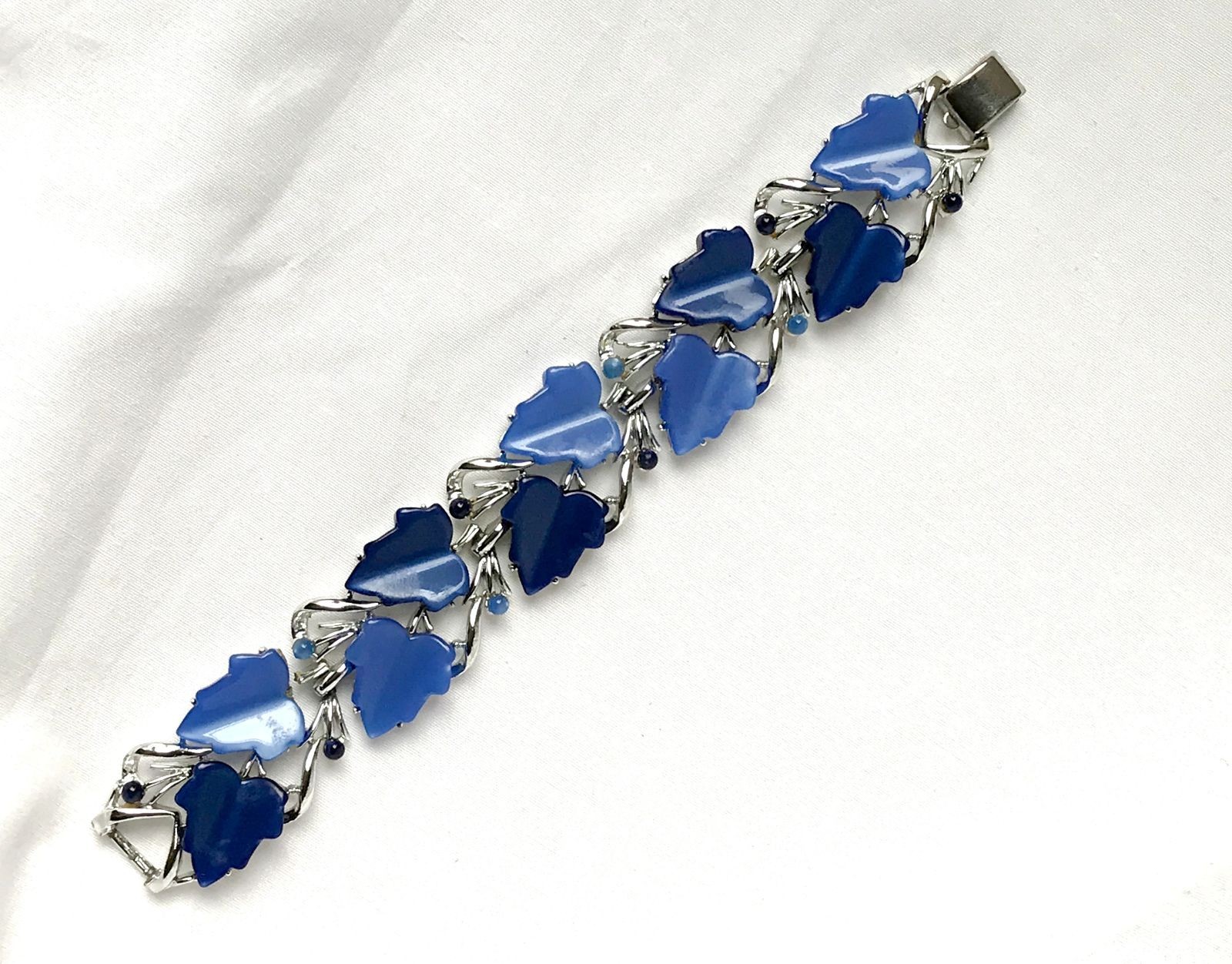 Coro Blue Thermoset Lucite Bracelet – Excellent Condition