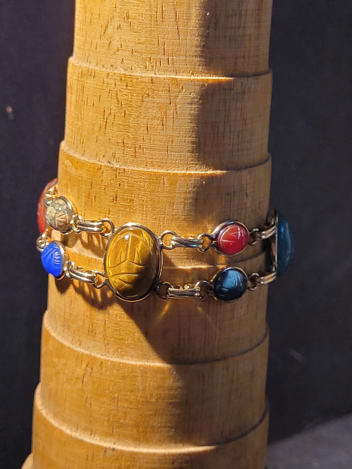 Vintage 12K Gold Filled Scarab Bracelet Egyptian Revival 7″