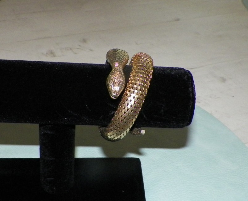 VINTAGE WHITING & DAVIS GOLDTONE MESH COIL SNAKE BRACELET