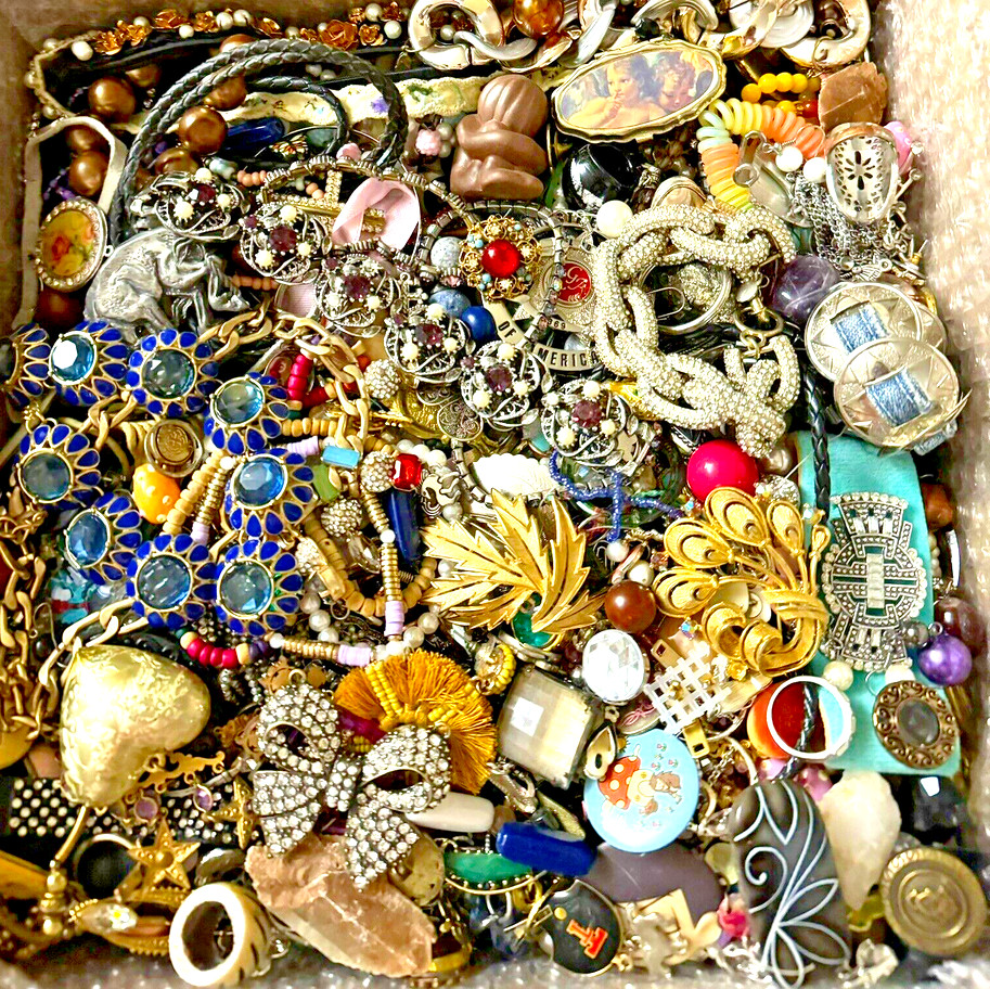 10 Pound Lbs Unsearched Huge Lot Jewelry VTG Vintage Modern Junk & Wear Tangled