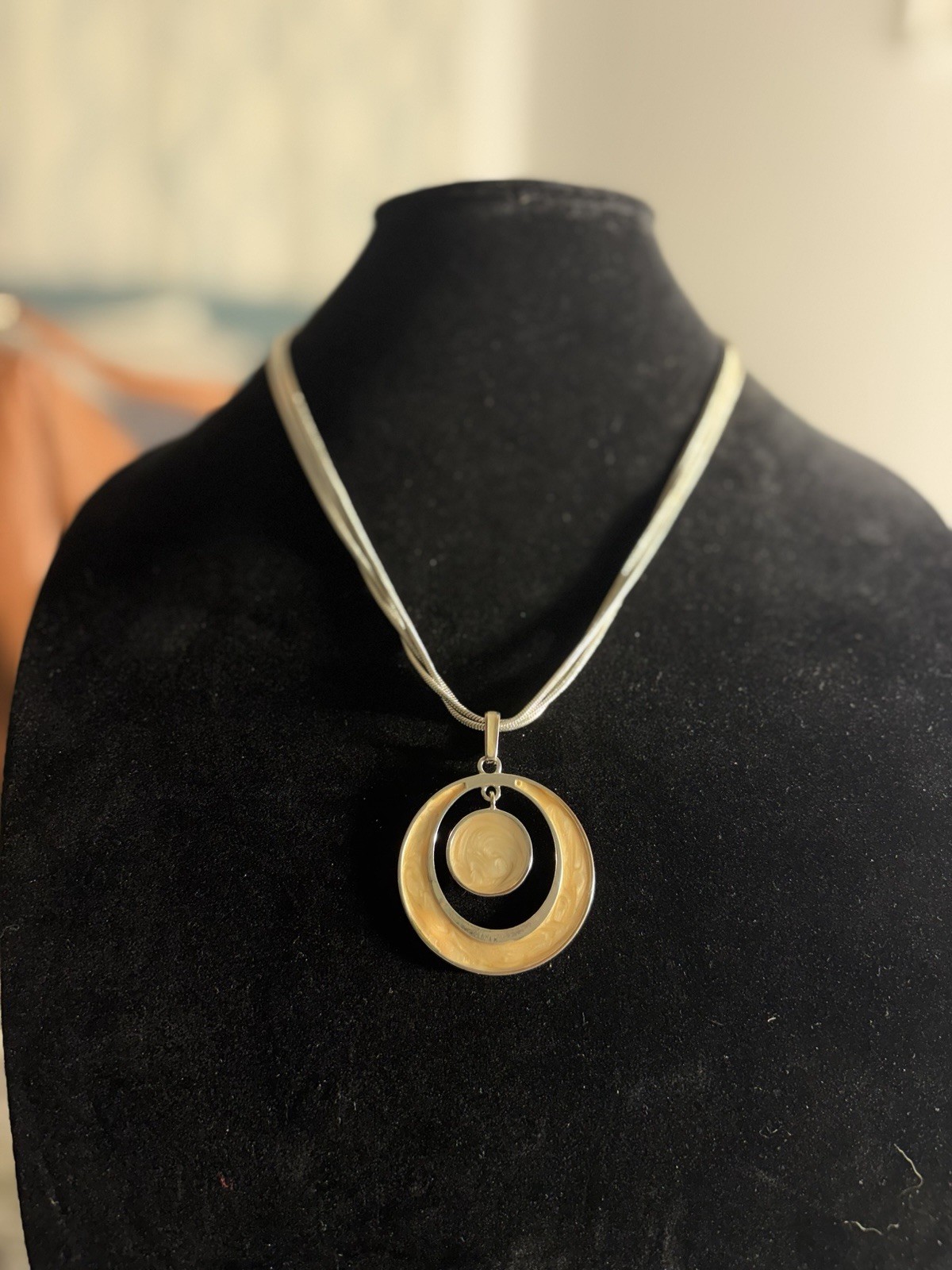 Silver Tone Beige Enamel Round Charm Pendant Snake Chain Necklace Adjustable