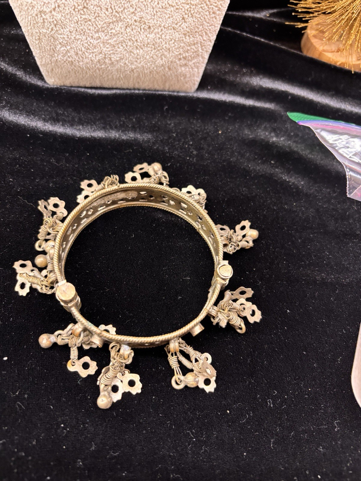 Vintage Metal Bangle Bracelet Belly Dancing Jewelry Cutouts Jingle Hinged 7.5”