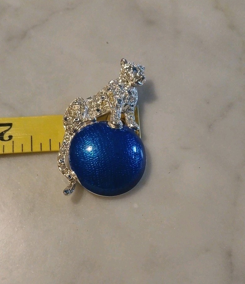 Amazing Vintage Napier Brooch Silvertone Leopard on Blue/Earth/Ball Crystals