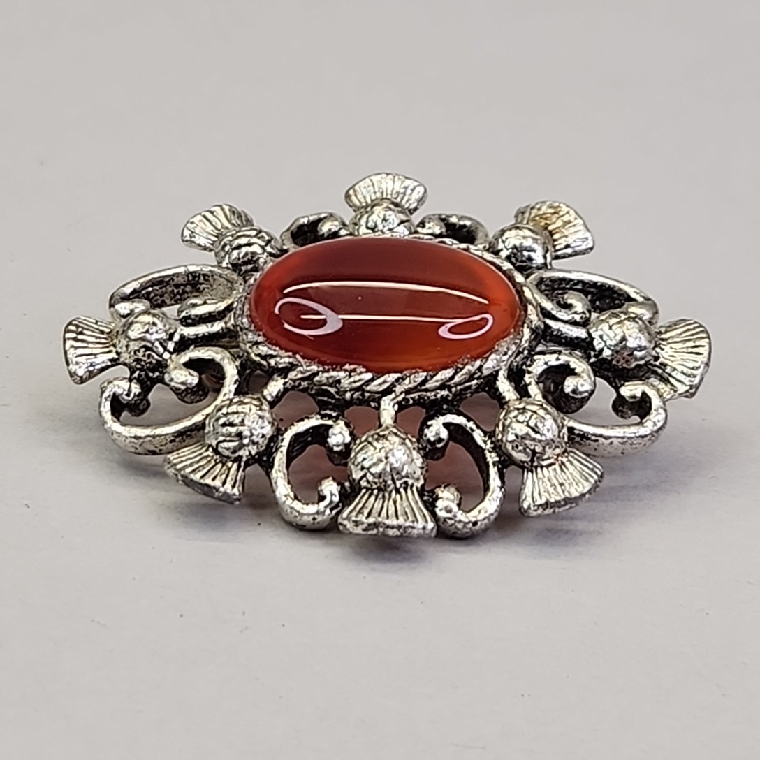 Vintage Carnelian Brooch Orange Stone Silver Tone Scrollwork Oval 1 5/8″