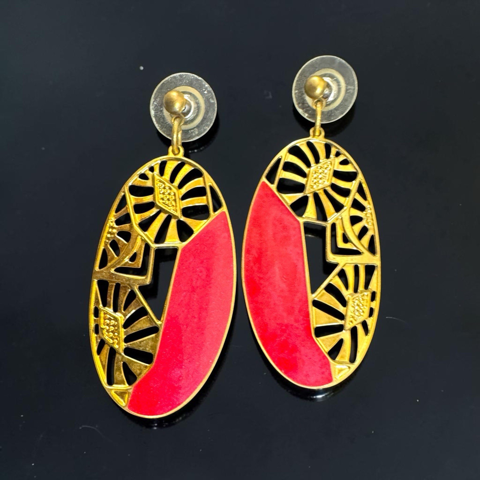 Vintage Signed Edgar Berebi Red Enamel Over Gold Tone Cut Out Dangle Earrings
