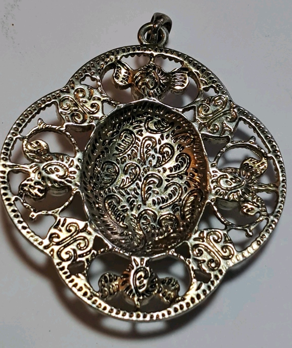 Vtg Elegant Gold Tone Filigree Black Cabachon Faux Pearl Edwardian Style Pendant