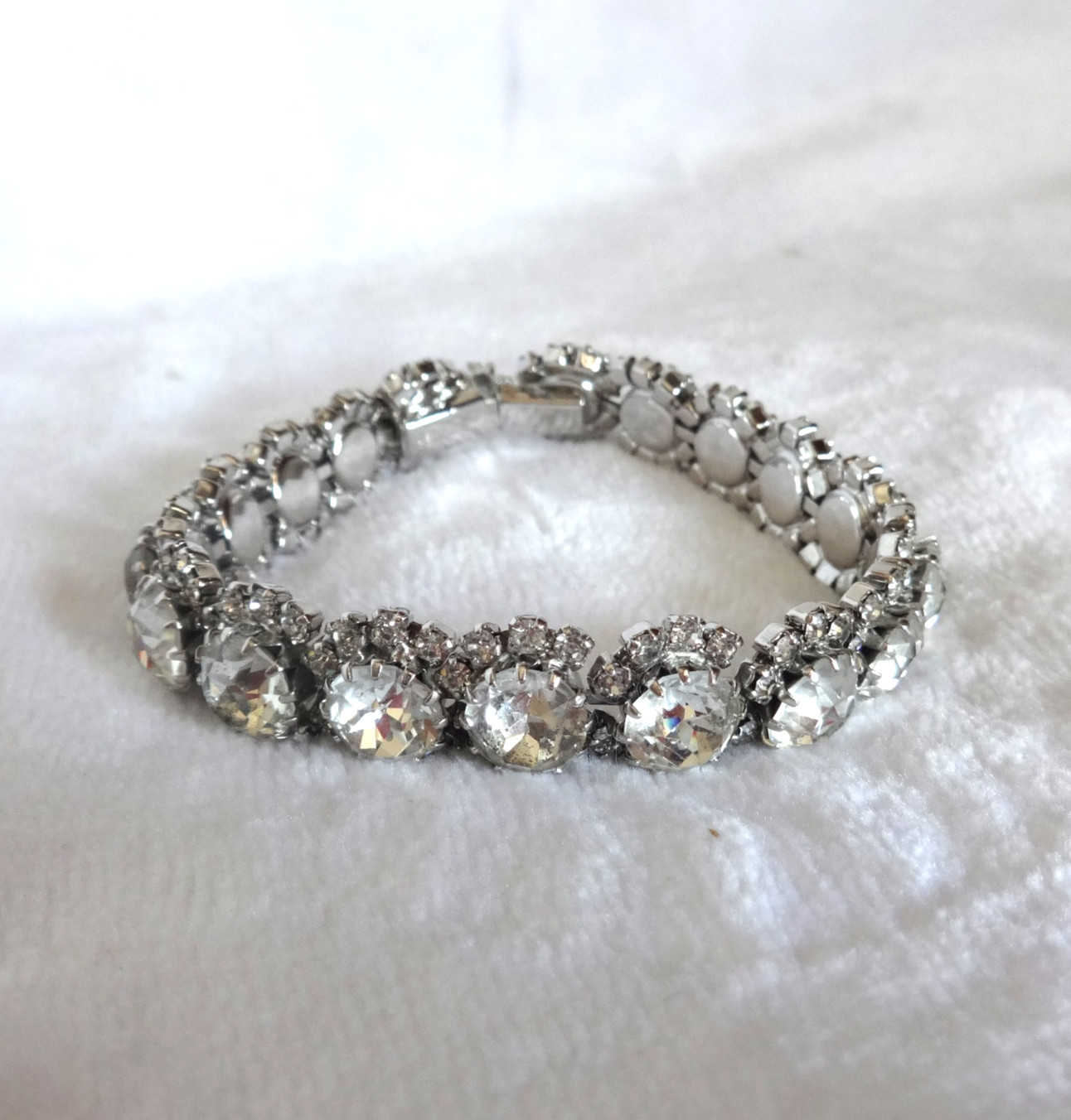 Stunning Vintage Signed KRAMER Clear Rhinestone Bracelet Earrings Set 7”