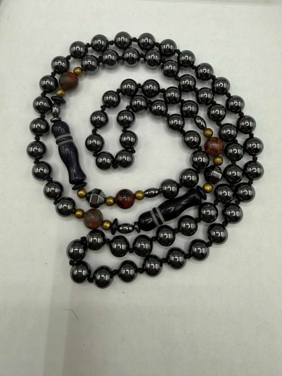 VINTAGE HAND KNOTTED HEMATITE AGATE BLACK SAND STONE LINK BEAD NECKLACE 30″
