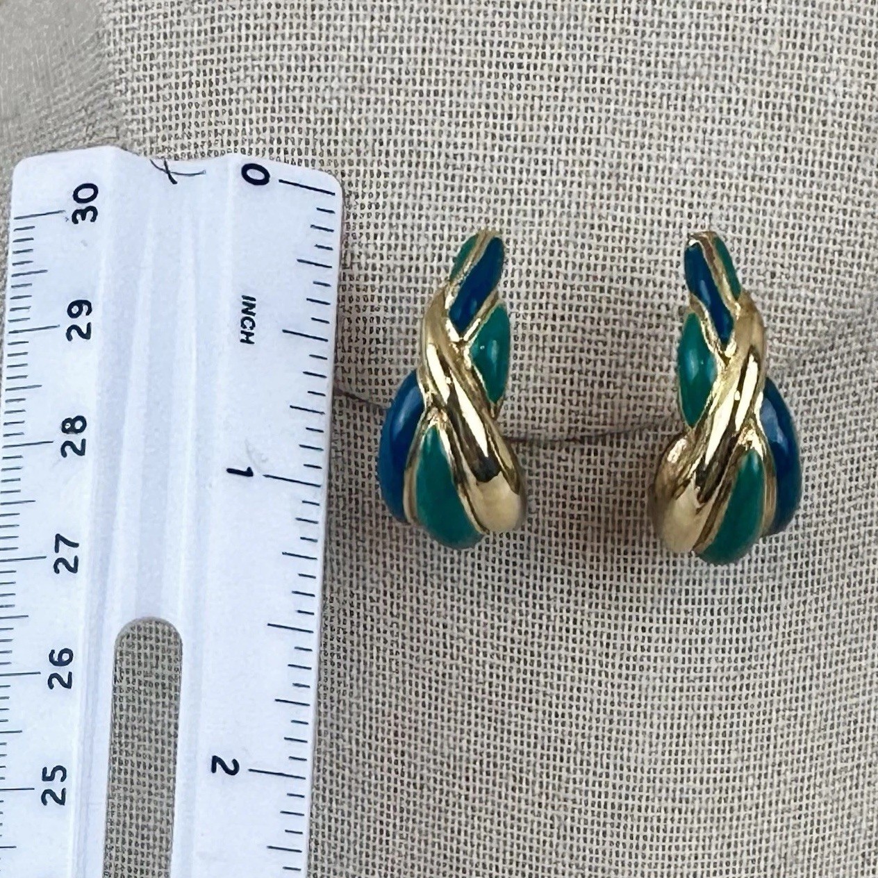 Vintage TRIFARI Gold & Green Earrings Pierced Huggies Style 1”