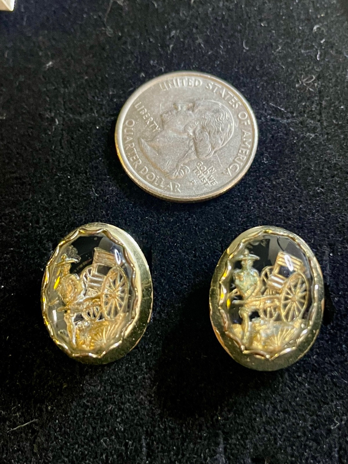 Vintage Gold Tone Etched Rickshaw Cufflinks Asian Chinoiserie Intaglio MCM