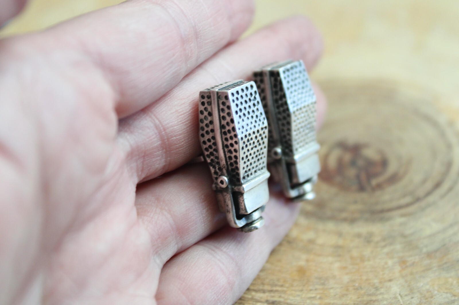 Fenwick & Sailors Sterling Silver Ribbon Microphone Mic Cufflinks 1950’s