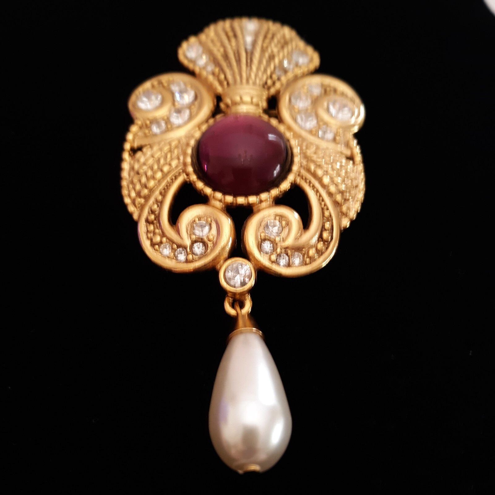 Vintage Jeff Lieb Brooch Large Ornate Cabochon Faux Pearl Teardrop Rhinestones