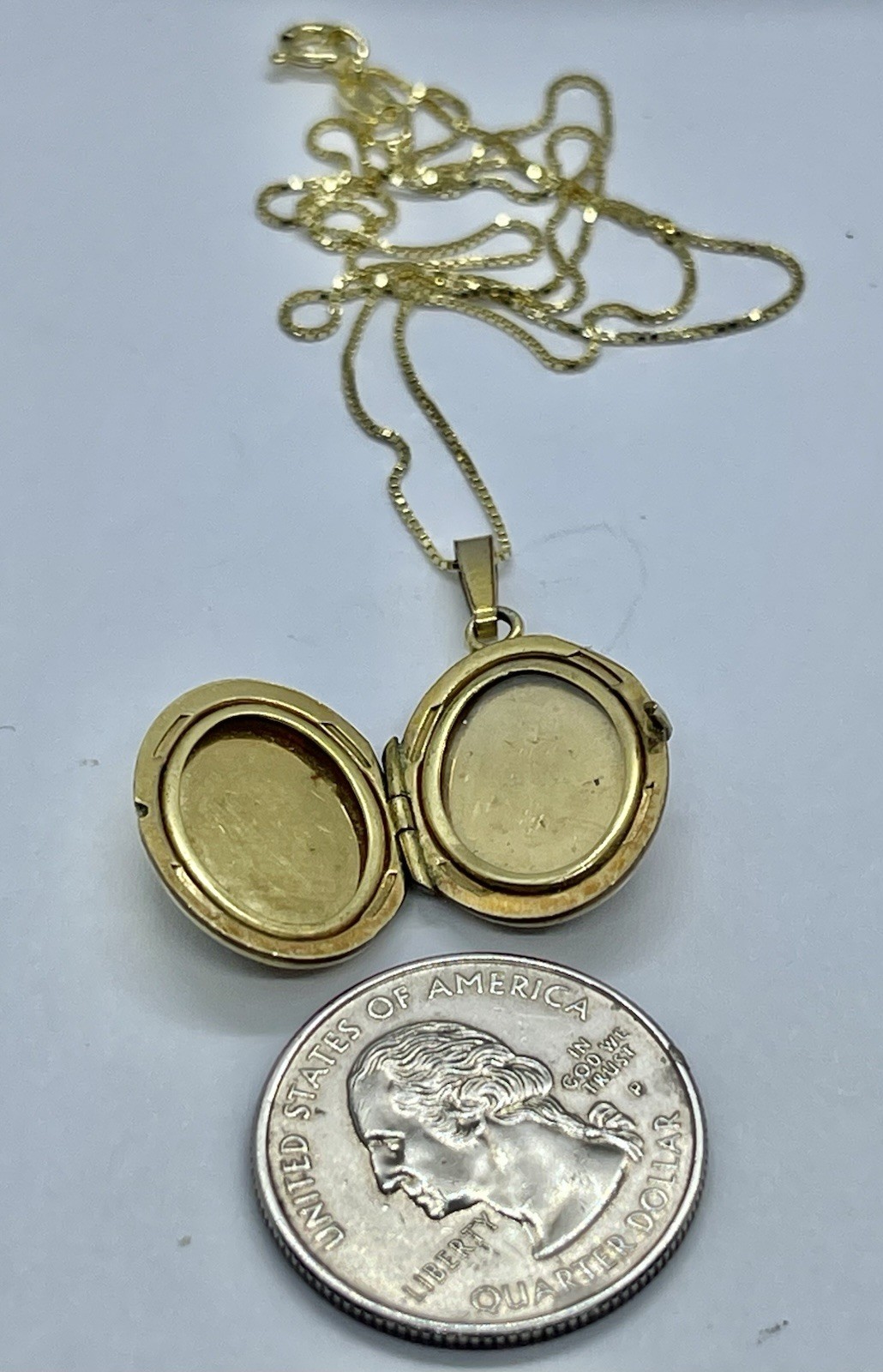 Vintage Rolled Gold Diamond Cut Design Double Oval Locket by Andreas Daub 18”