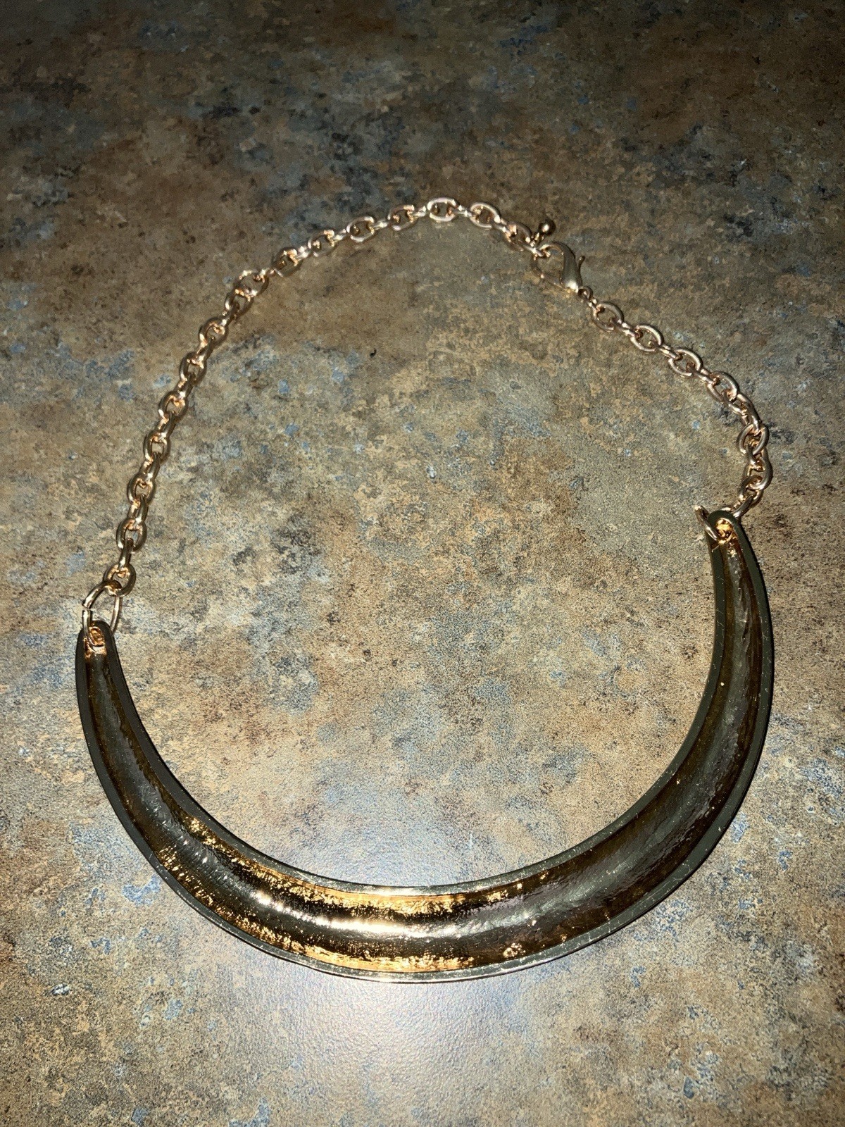 Vintage Hammered Gold Tone Chain Bib Necklace 17 Inches Rare Unique Statement