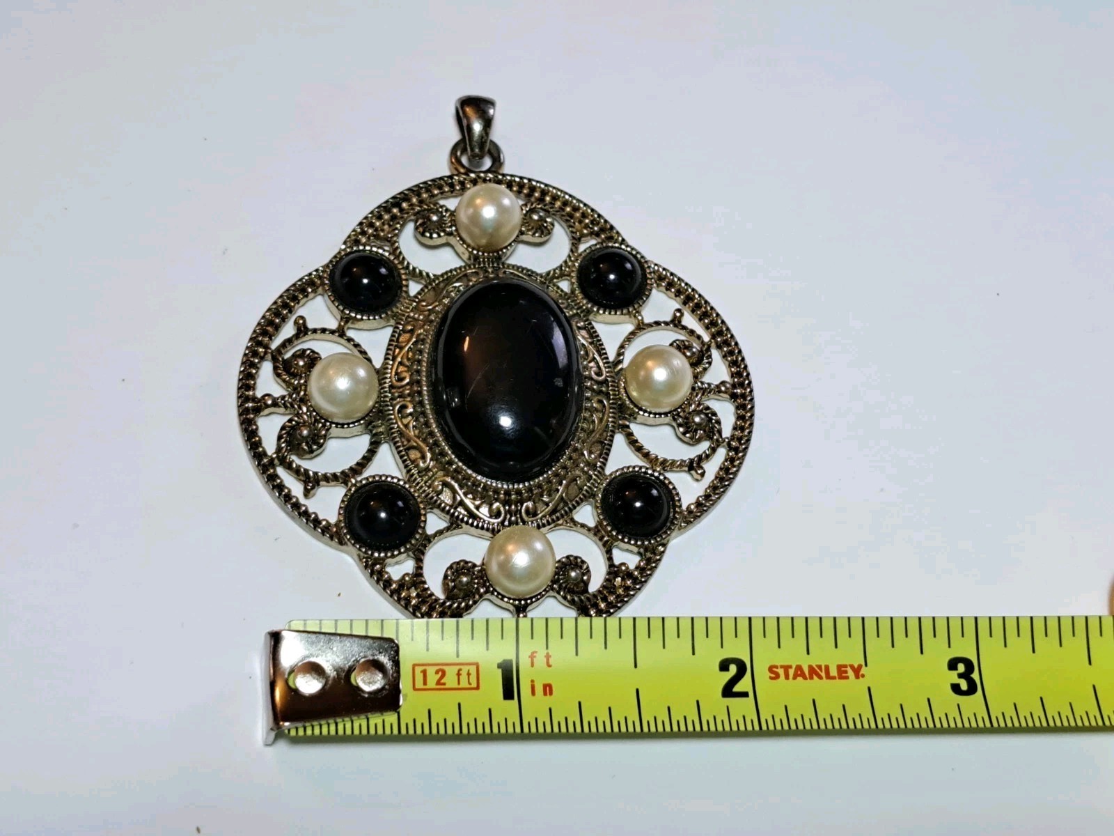 Vtg Elegant Gold Tone Filigree Black Cabachon Faux Pearl Edwardian Style Pendant