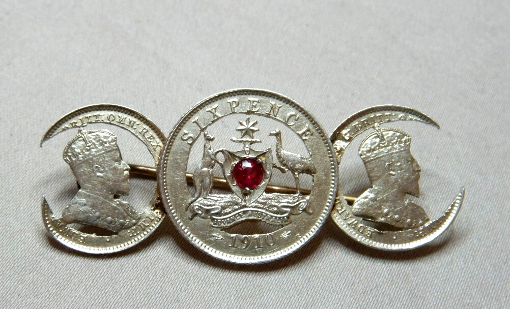 ANTIQUE GARNET SET AUSTRALIAN 1910 SILVER COINS BROOCH 3760