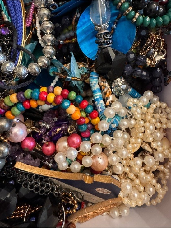 1 Lb of Assorted Jewelry Costume Mystery Resalable All Wearable BUY 3 GET 1 FREE