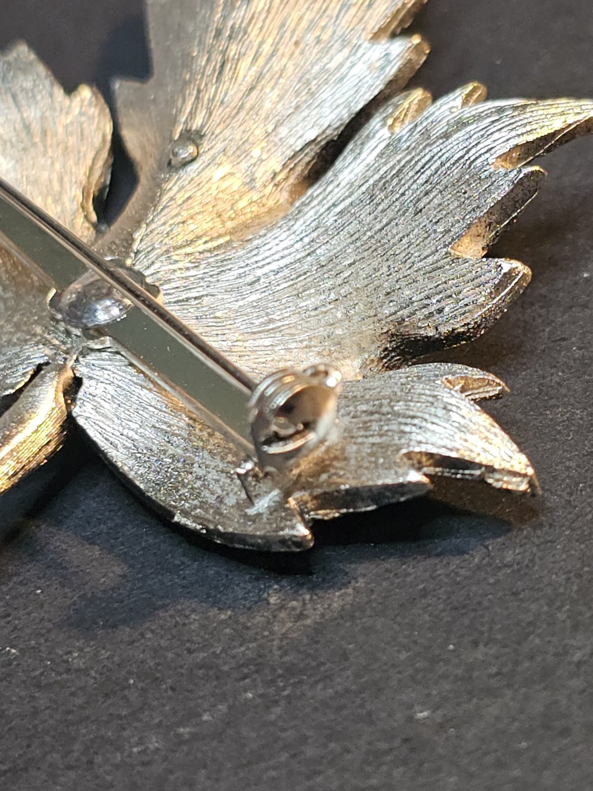Vintage Maple Leaf Blue Silver Brooch Pewter Textured Fall Autumn Pin