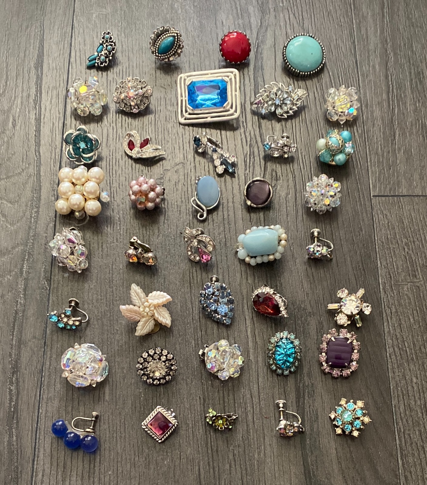 Lot of 39 Vintage Single Earrings Beaded-Rhinestone-Turquoise-Faux Pearl-Etc.