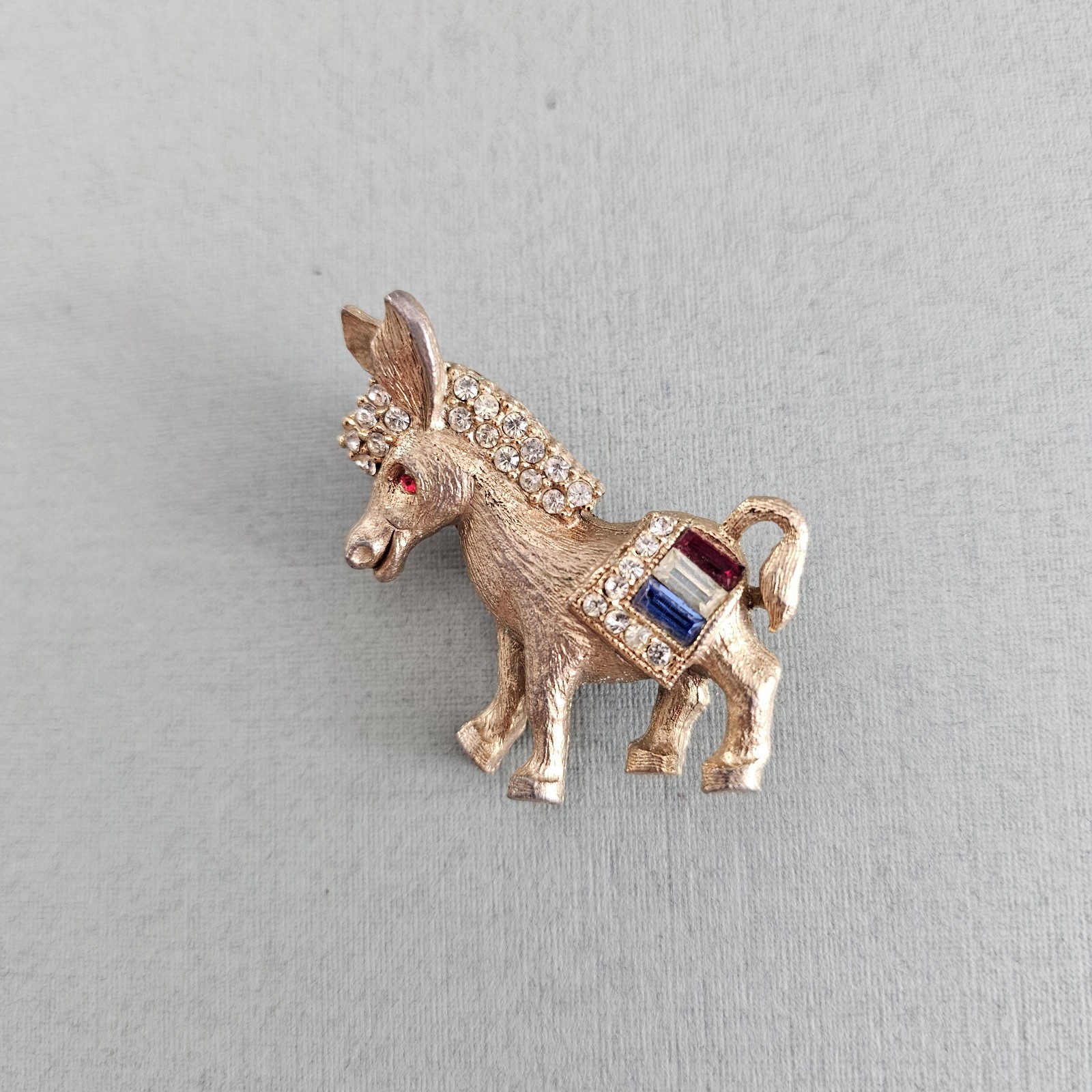 Vintage Brooch Pin Gold Tone Donkey Red White Blue Stones Patriotic
