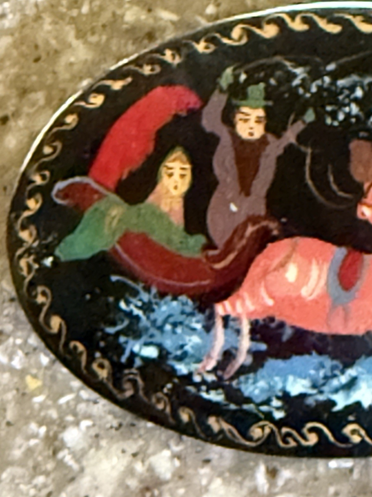 Vintage Russian Hand Painted Lacquer Troika 3 Horses Folk Art Pin/Brooch