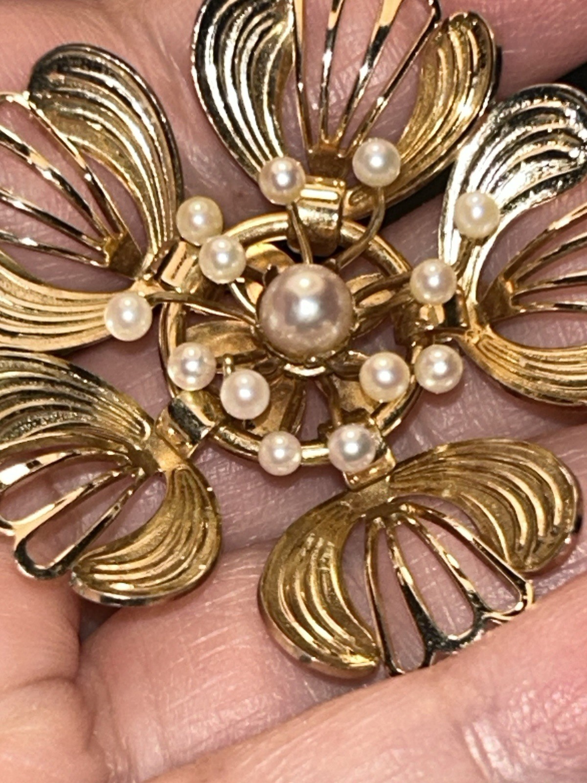 Imperial Pearl Syndicate IPS 12K GF Akoya Japan Pearl Floral Brooch Vintage 40’s