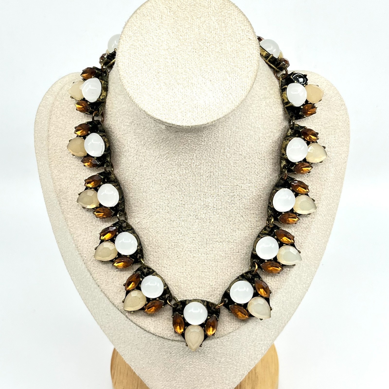 VTG Antique Gold Tone Multi-Stone Statement Collar Necklace Amber Cream White