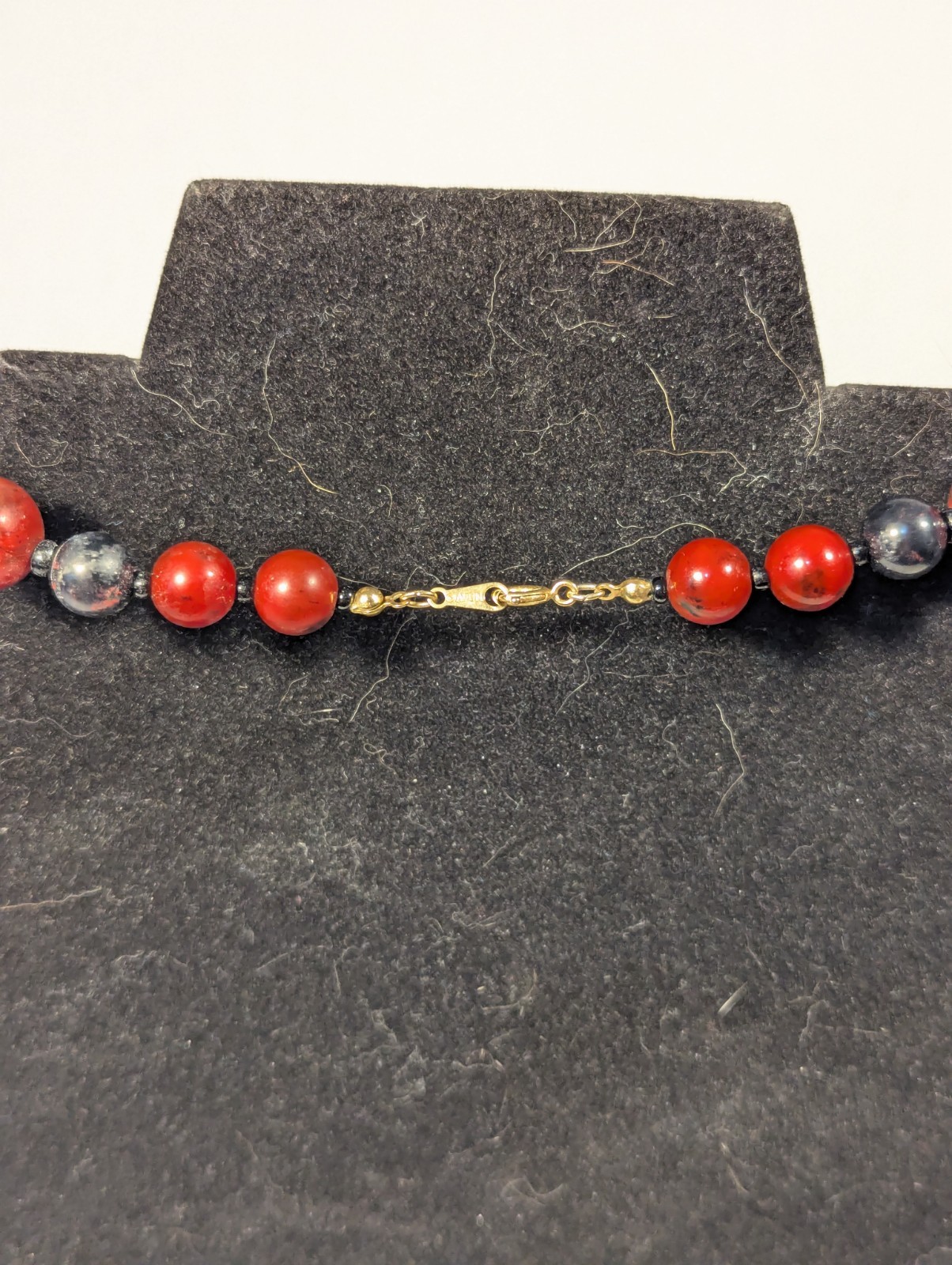 Vintage Avon Necklace Black Red Gold & White Beads 19 1/2 Inch