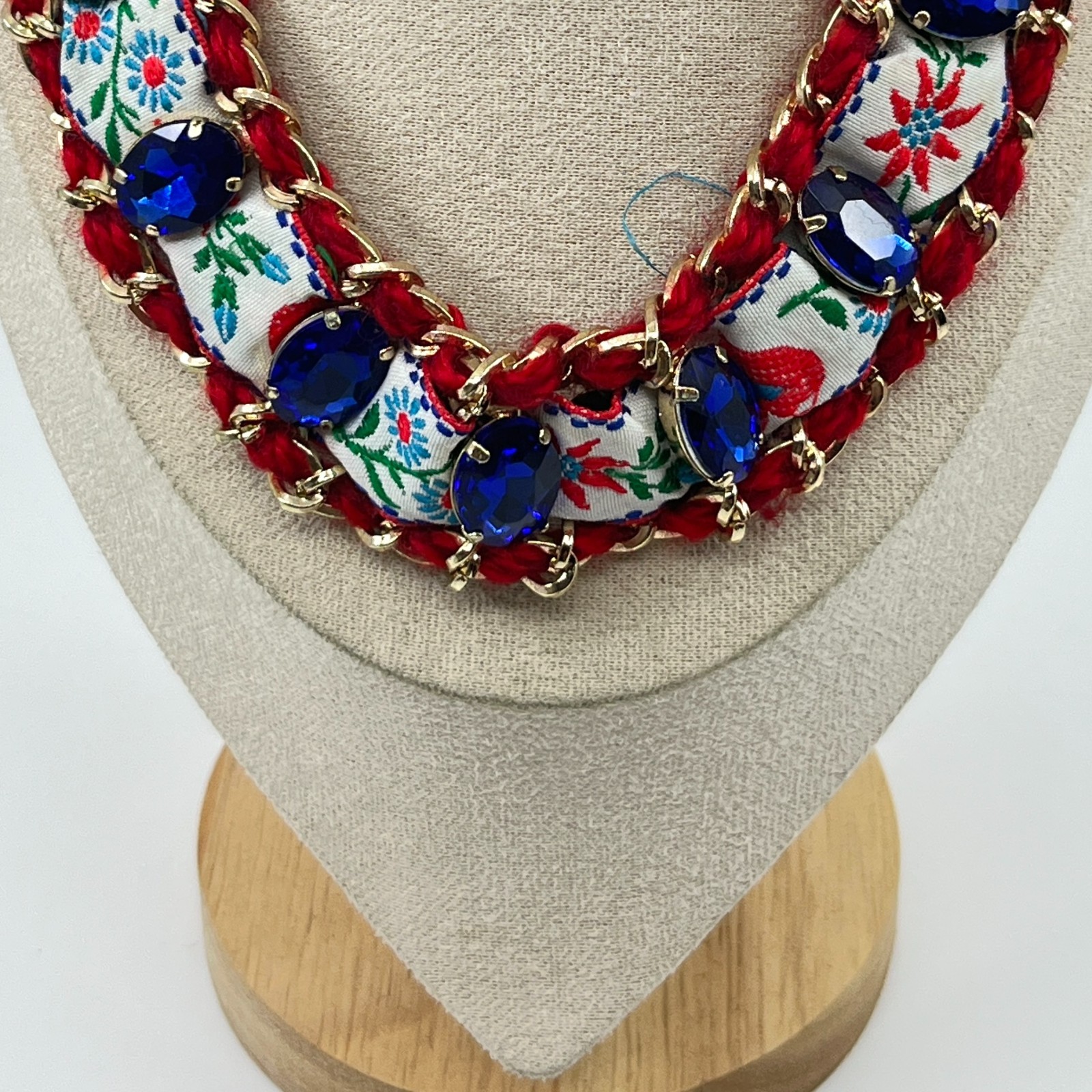 VTG Boho Red Woven Chain Collar Necklace Blue Rhinestone Floral Ribbon Statement