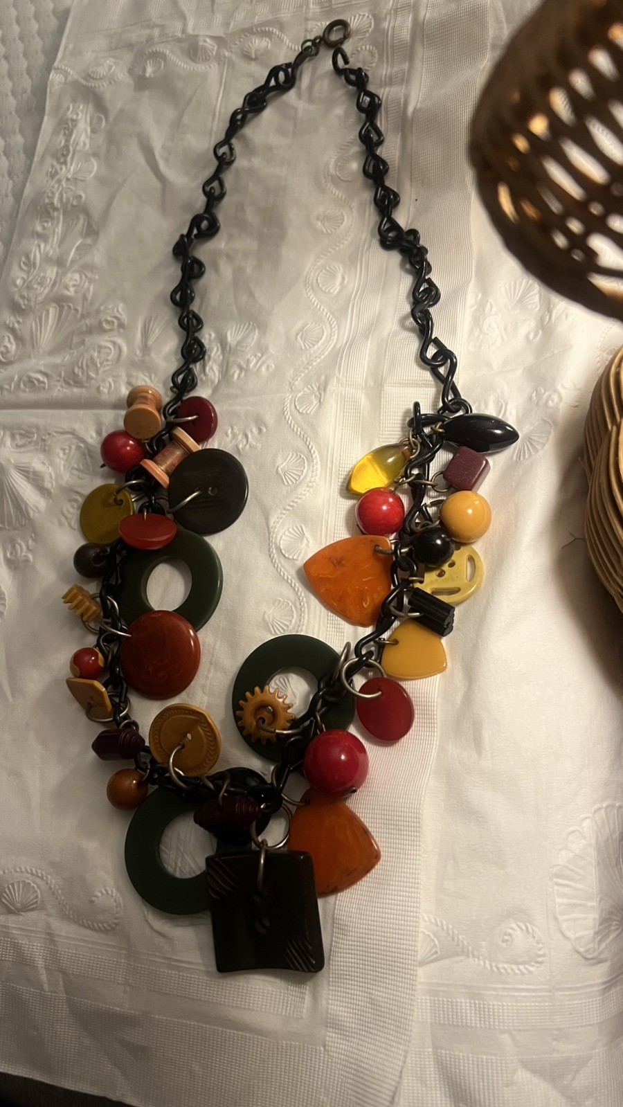 Vintage Unique Bakelite&Lucite Charm Statement Necklace buttons/beads shapecharm