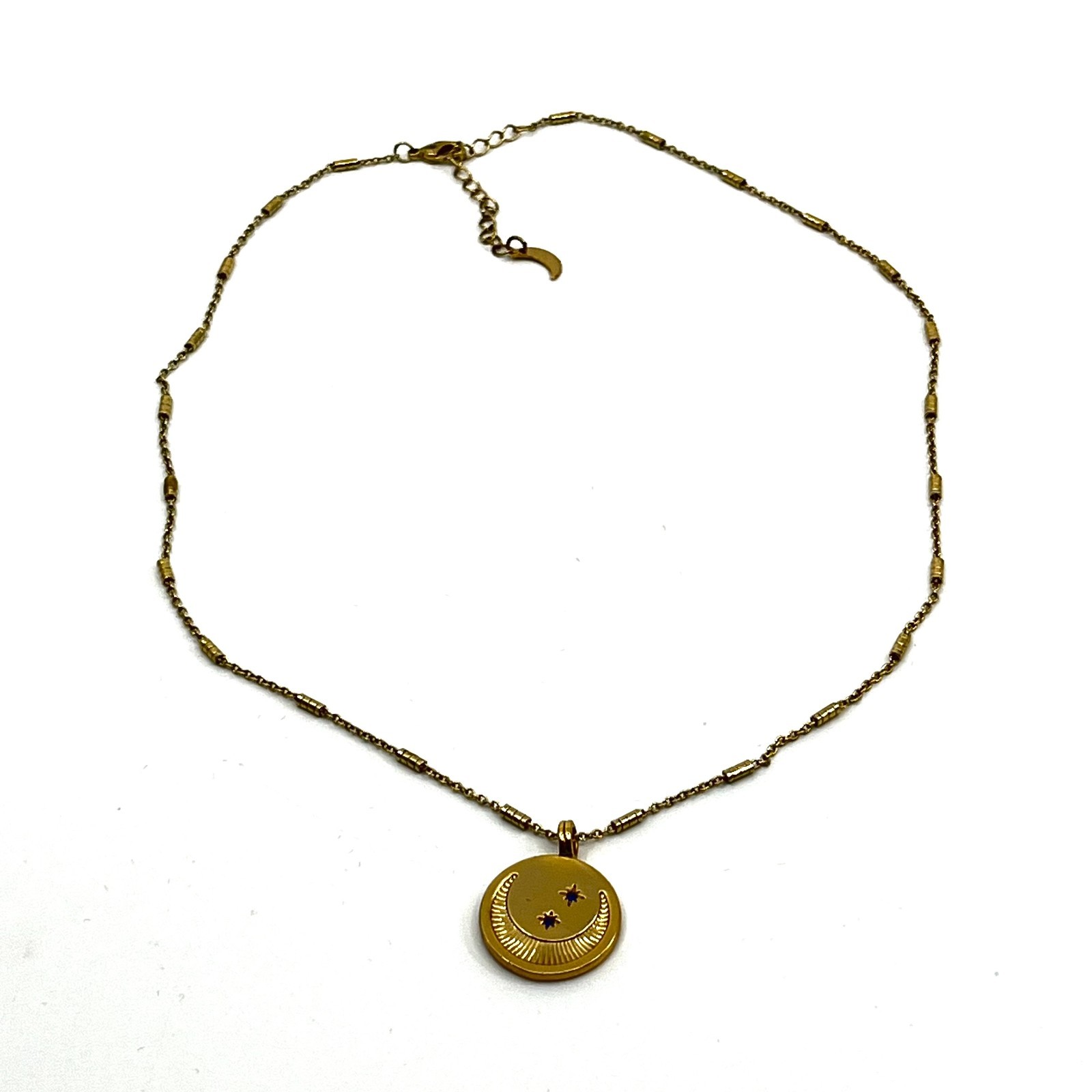 Vintage Gold Tone Celestial Crescent Moon Star Medallion Pendant Necklace Y2K