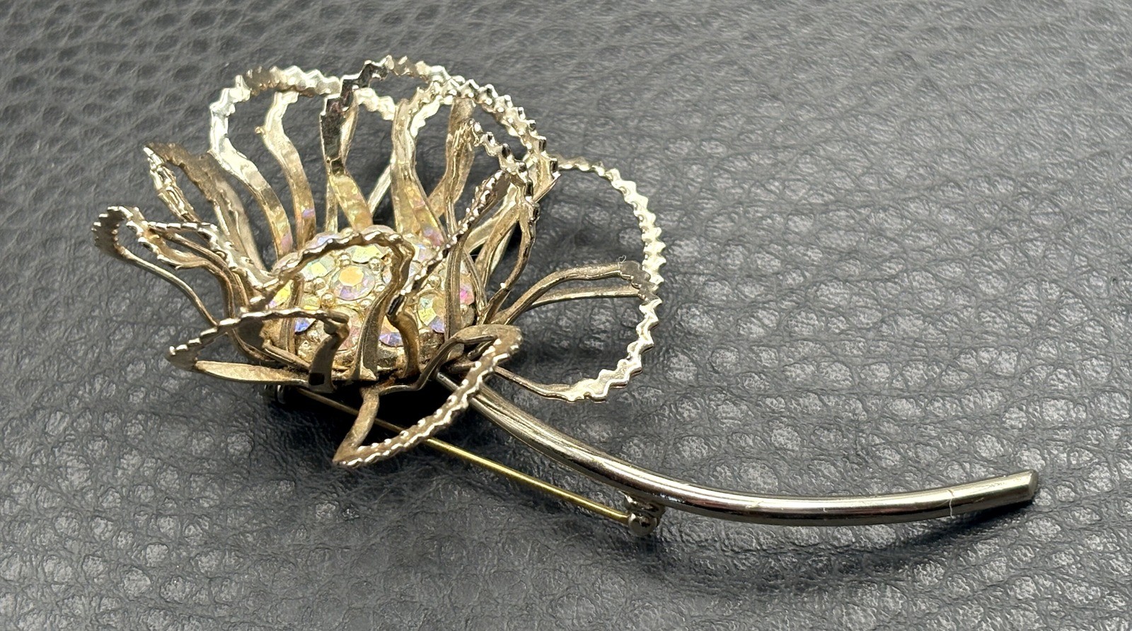 Sarah Coventry Vintage Gold Tone Aurora Borealis AB Rhinestone Flower Brooch Pin