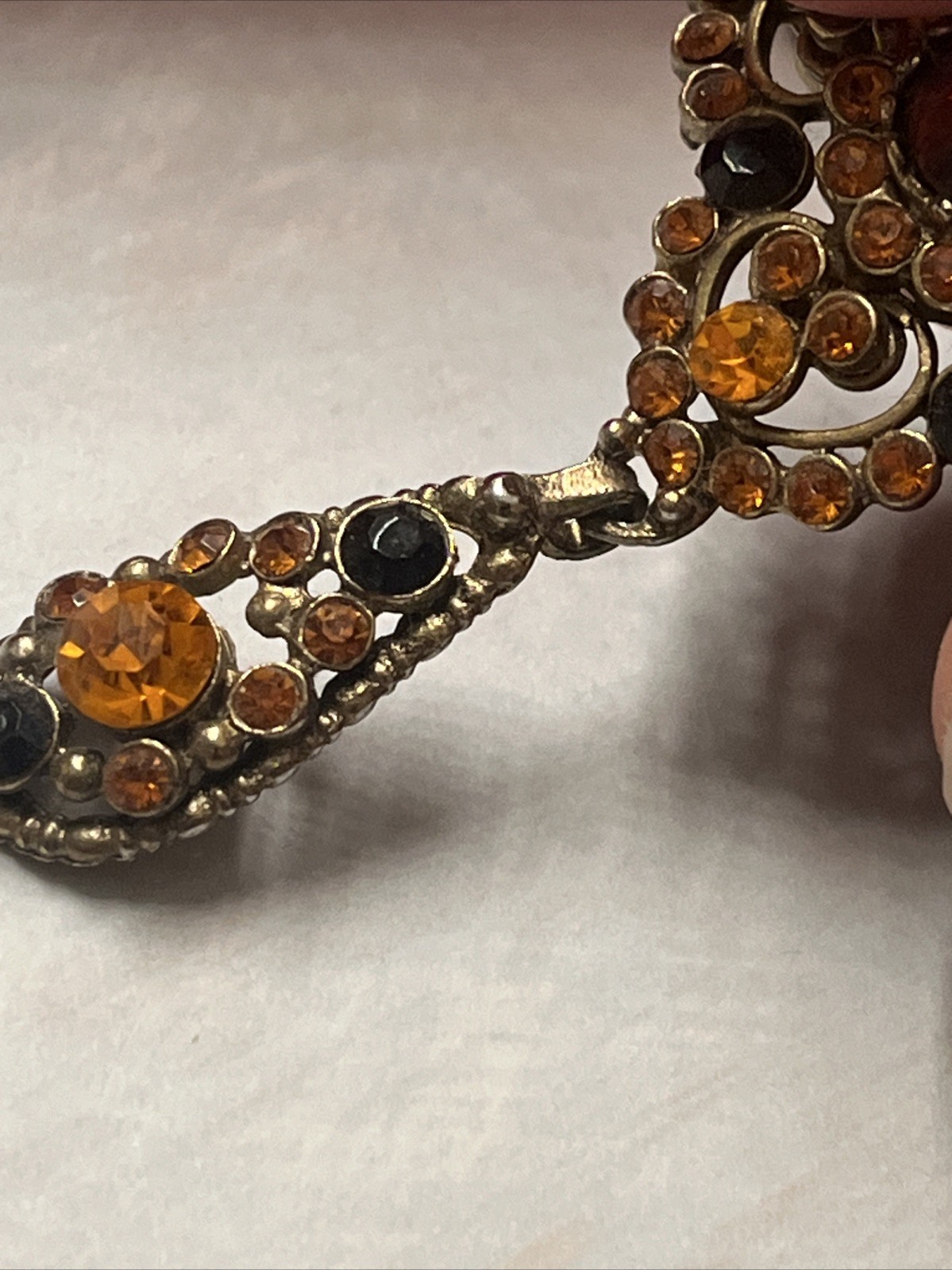 EDLEE VINTAGE RED ORANGE CRYSTAL RHINESTONE DOMED BROOCH 1940s 1950s