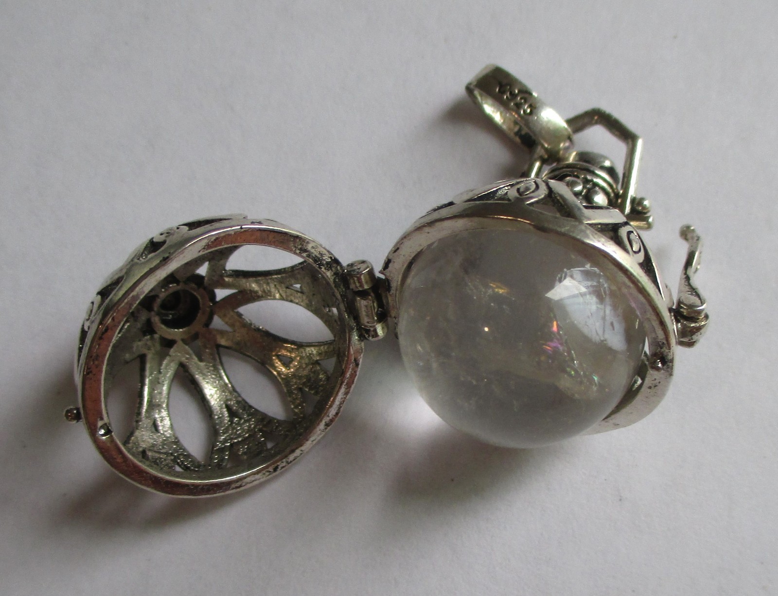 STERLING SILVER QUARTZ CRYSTAL ORB LOCKET PENDANT POOLS OF LIGHT STYLE
