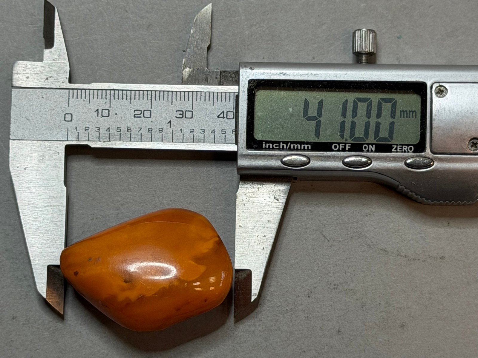 NATURAL OLD ANTIQUE YELLOW BUTTERSCOTCH BALTIC AMBER BROOCH 11,4 gr