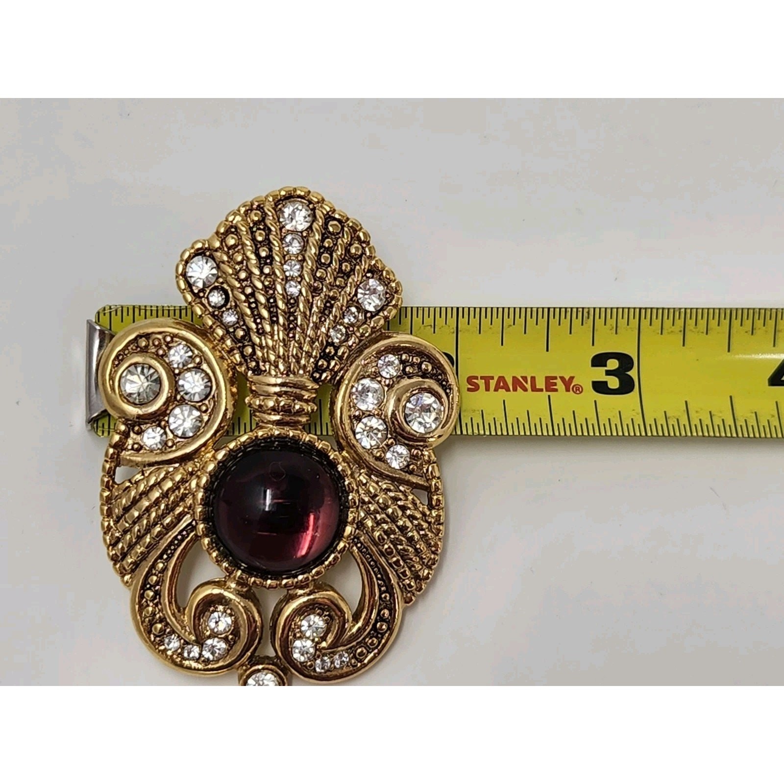 Jeff Lieb Purple Cabochon Gold Tone Brooch Pin Rhinestones Faux Pearl Drop VTG