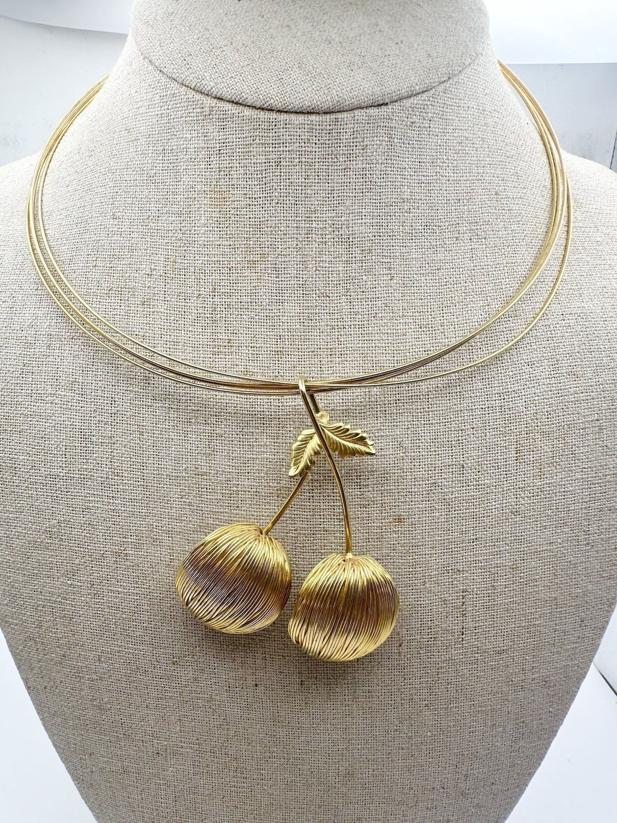 Vintage Omega Wire Cherry Pendant Collar Necklace 16” Gold Tone
