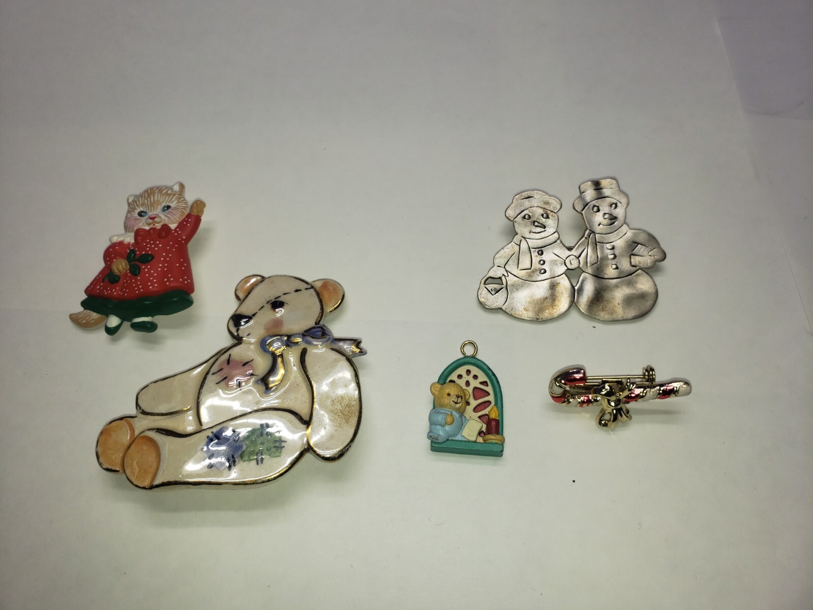 Estate Find VINTAGE Jewelry Lot UNSEARCHED, UNTESTED , THRIFT DONATIONS AS IS