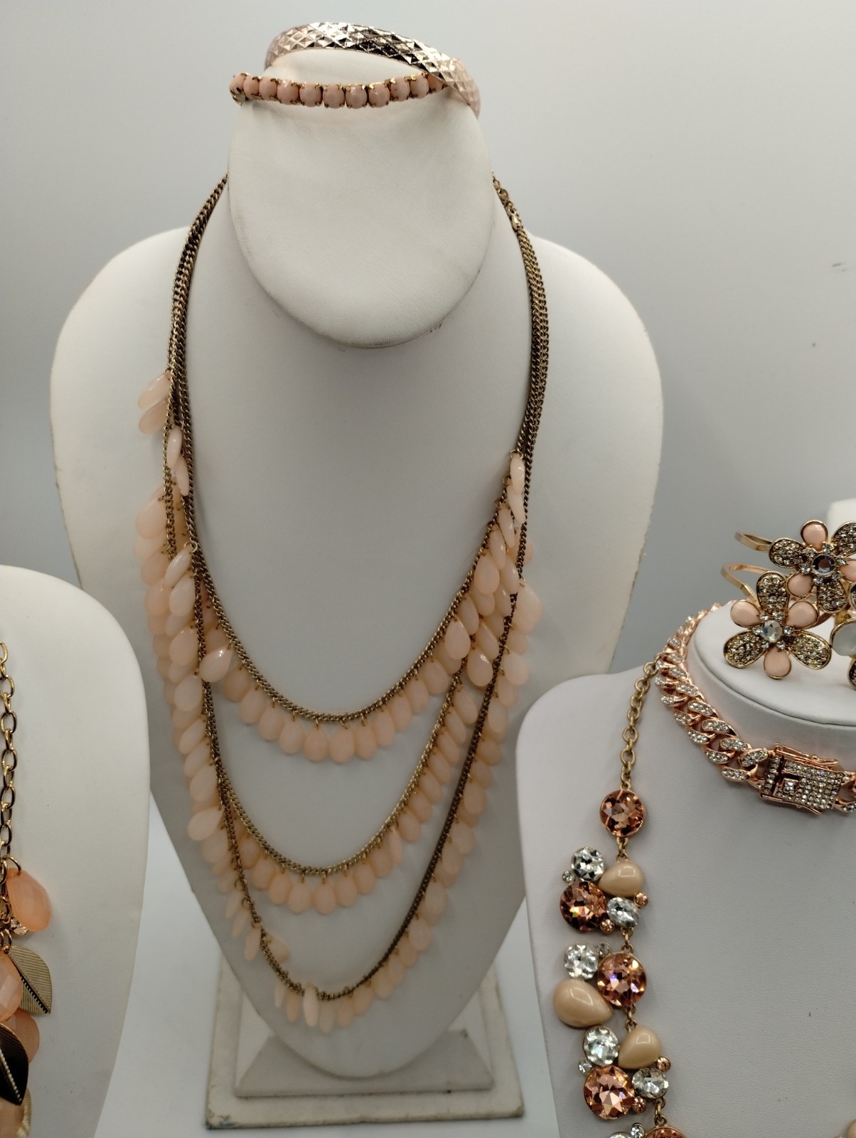 Elegant Peach And Gold Tone Jewelry Lot. Some New Some Used. 17 Pieces. Lot#140