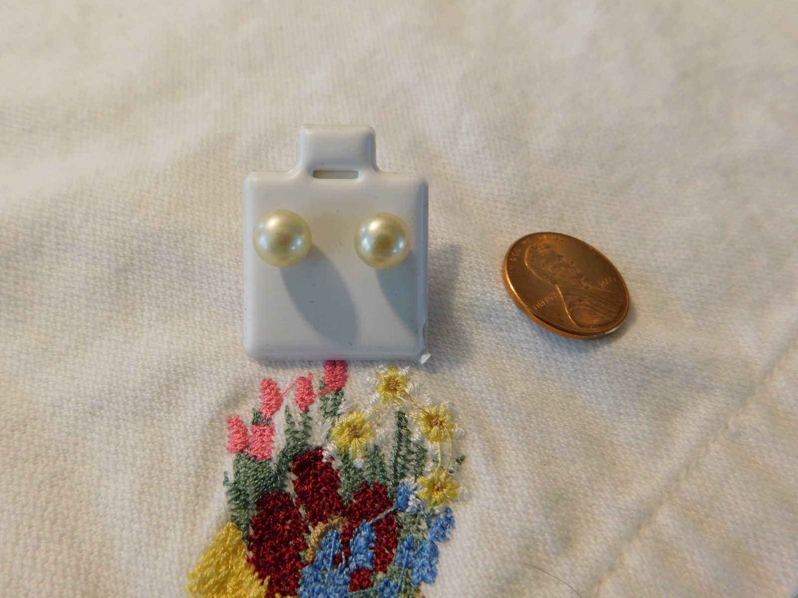 Cultured Pearls 14K Gold Pearl Stud Earrings
