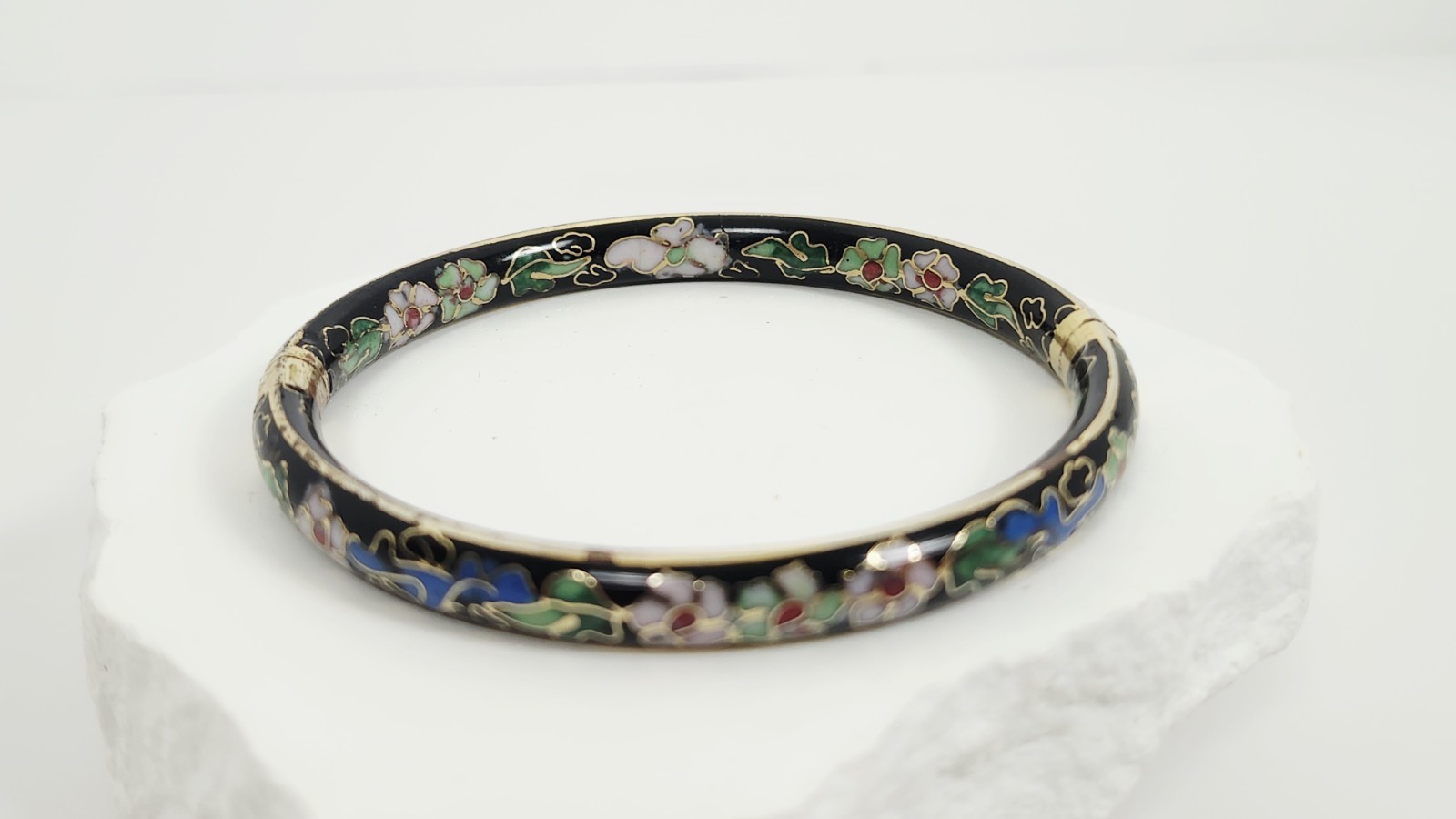 Vintage Chinese Black Cloisonné Enamel Bangle Bracelet Floral Hinged Gilt Brass