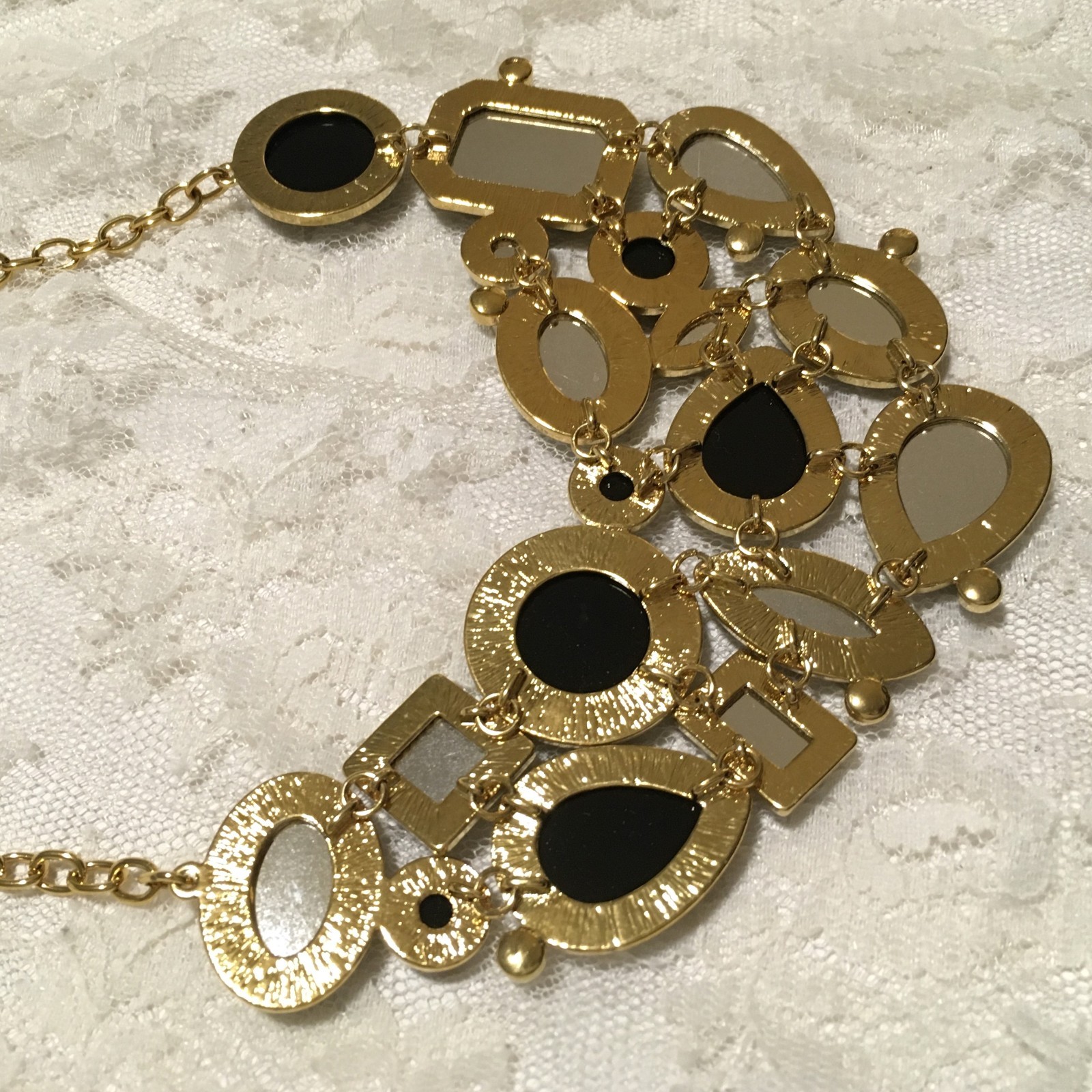 Vintage Joan Rivers Necklace Gold Tone Chain Collar Big Rhinestones Spring