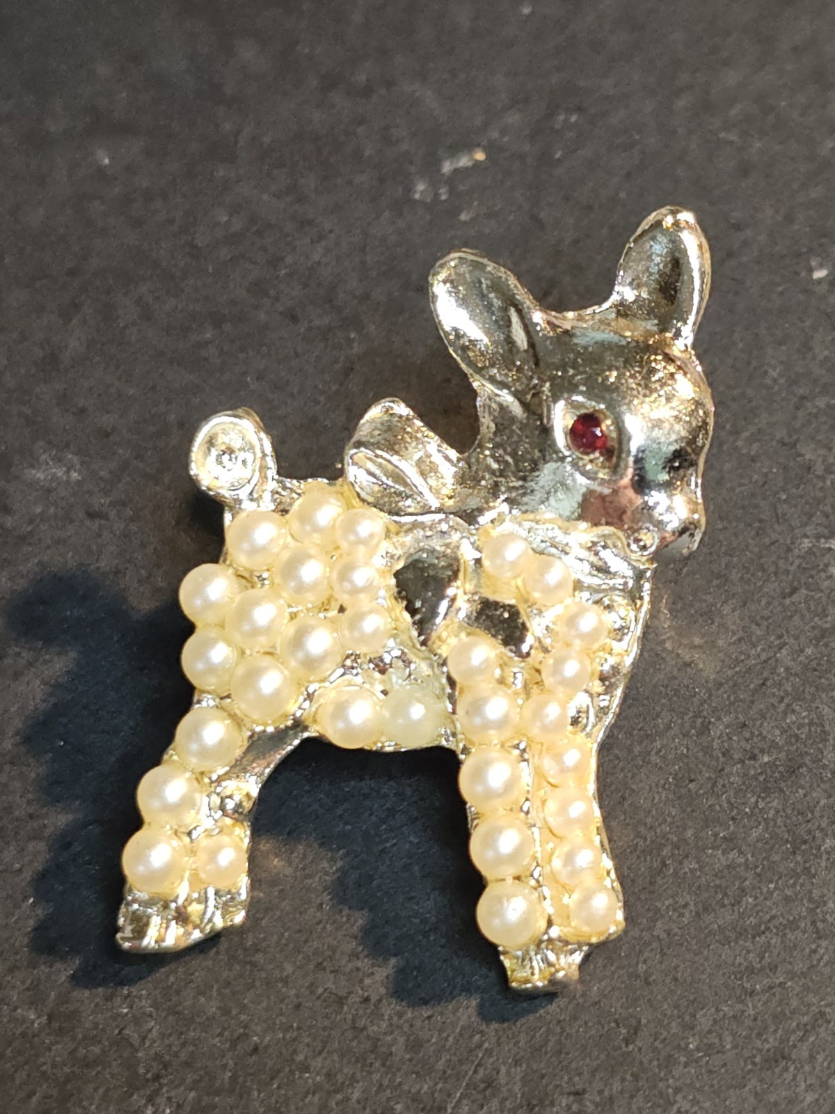 Vintage Deer Brooch Seed Pearls Silver Tone Red Crystal Eye