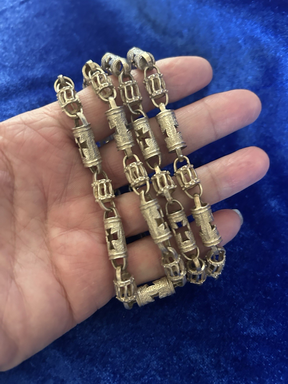 Vintage Sterling Roman Cross Shield &Columns Barrel Bead Handmade Necklace Nice!