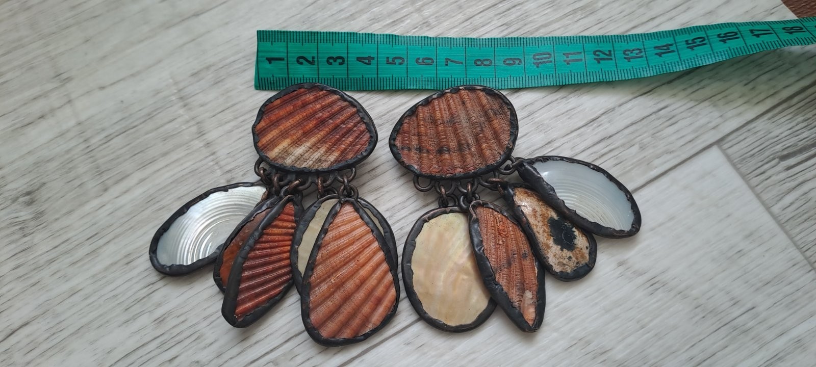 vintage earrings monies Artistic Shell Design